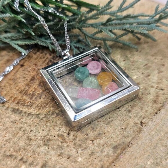 Nature Tourmaline Beads Filled Openable Floating Locket Necklace - Picture 5 of 9